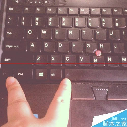 thinkpad筆記本攝像頭燈一直亮該怎么關閉呢?