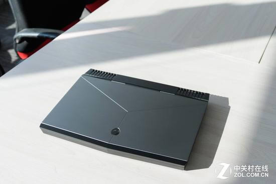 Alienware 13 R4