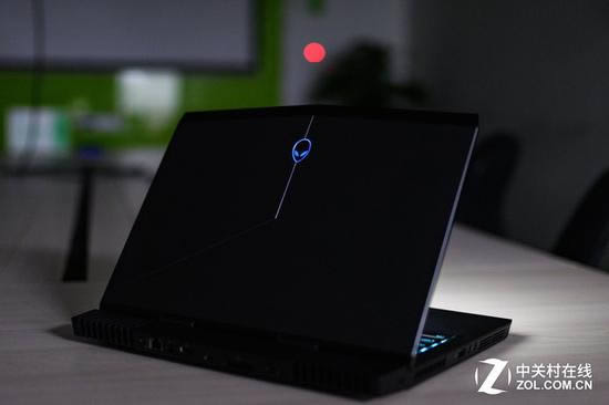 Alienware 13 R4