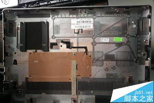 聯想Ideapad 300S 14ISK筆記本怎么更換固態硬盤?