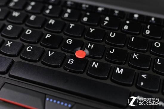 ThinkPad X270鍵盤手感不錯 指點桿醒目