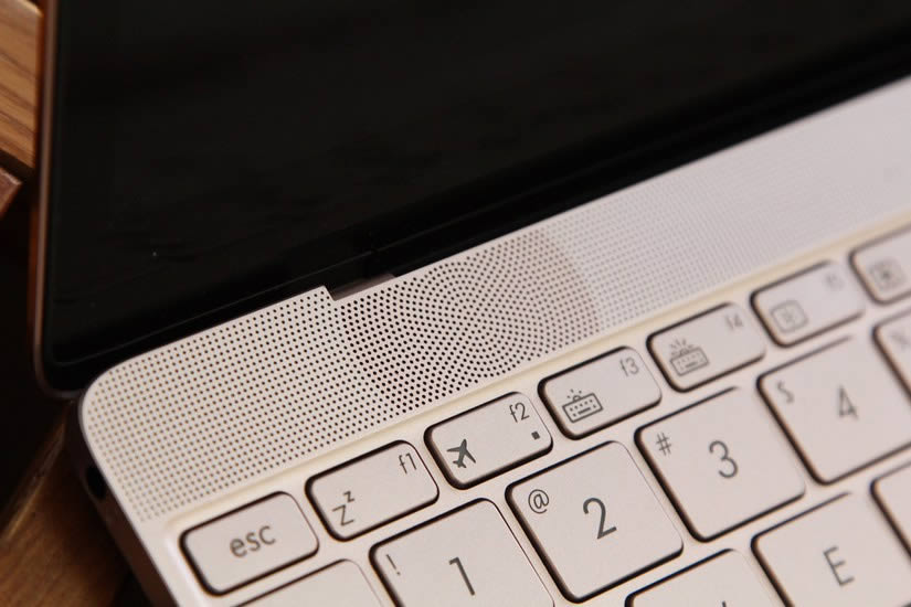 華碩靈耀3怎么樣好看嗎?華碩靈耀3筆記本圖片欣賞輕薄媲美MacBook (11/15)